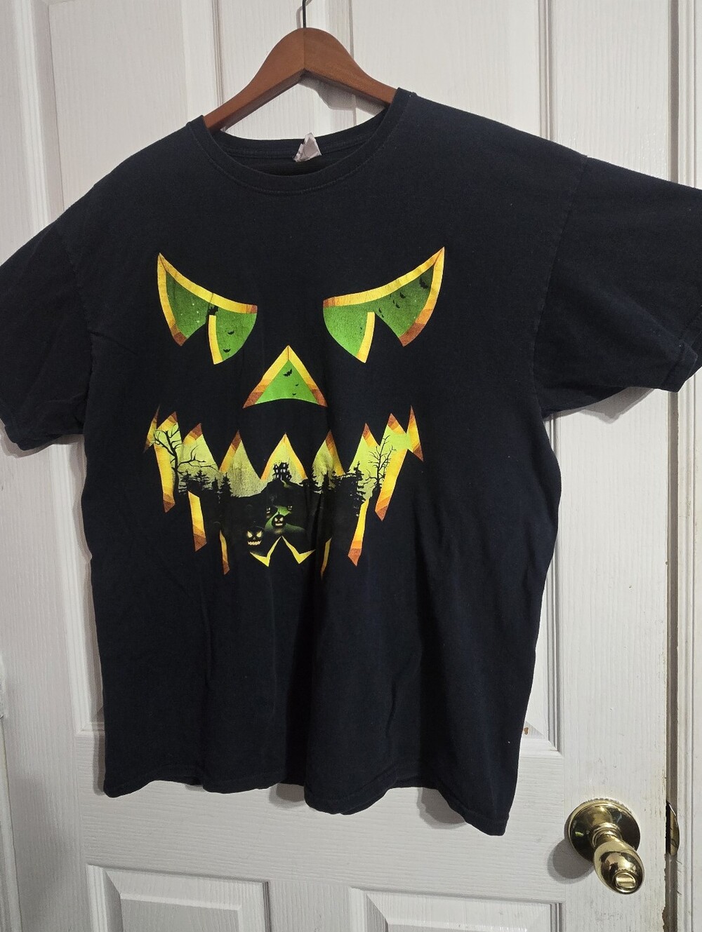 Mens Black Halloween Pumpkin Face Graphic Tee XL